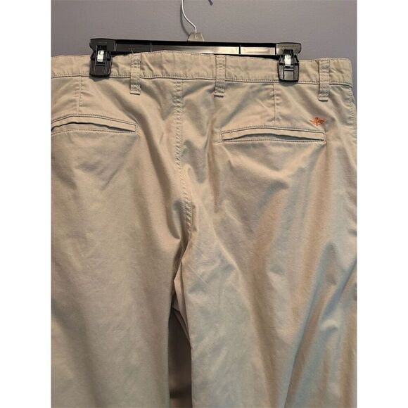 Dockers Men's Khaki Pants Beige Size 36x32 Versatile Stylish - Picture 9 of 12